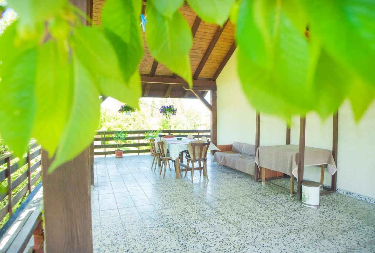 Cherry House Appartement Slunj Buitenkant foto