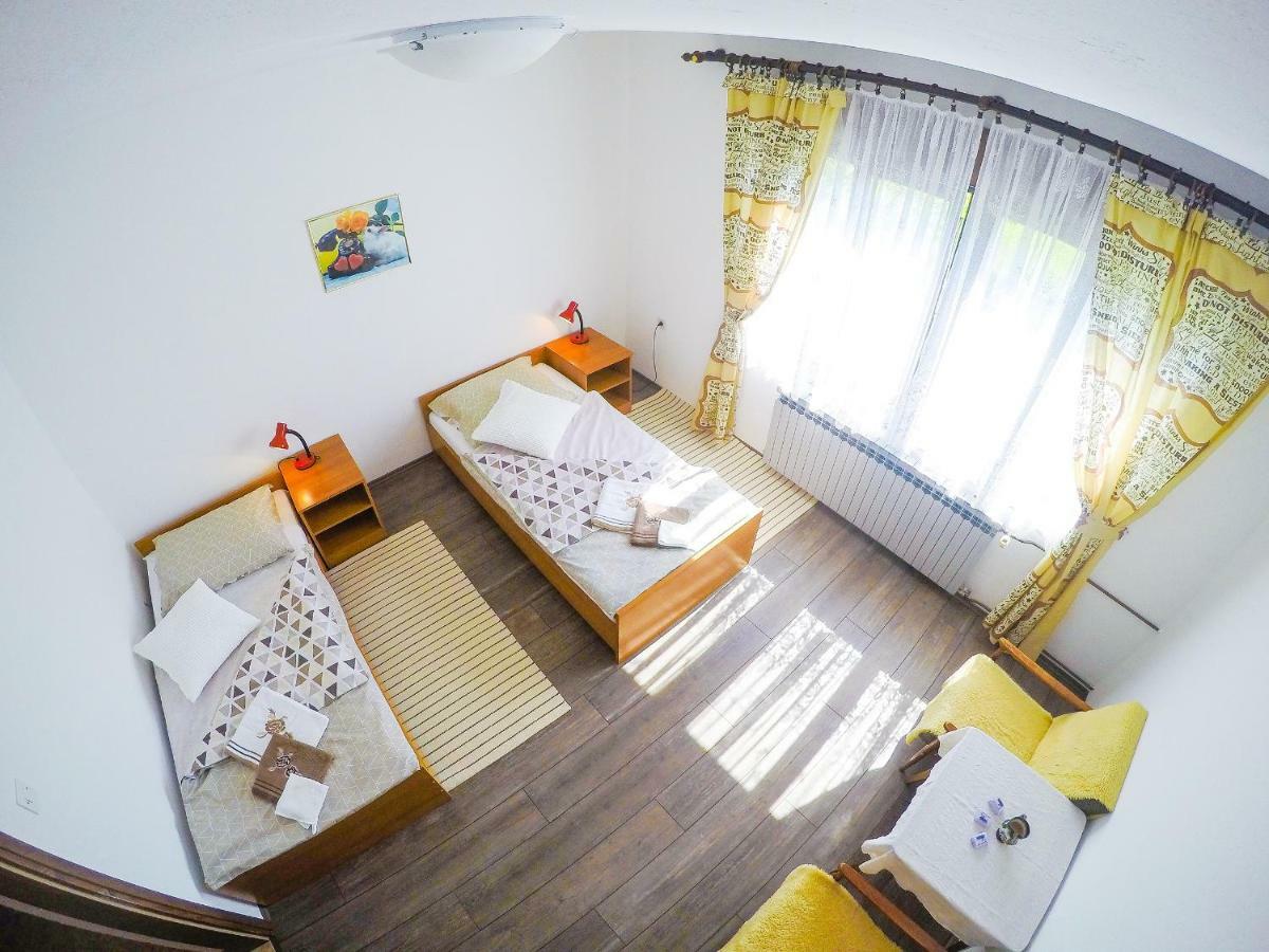 Cherry House Appartement Slunj Buitenkant foto