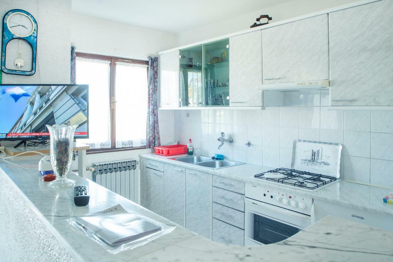 Cherry House Appartement Slunj Buitenkant foto