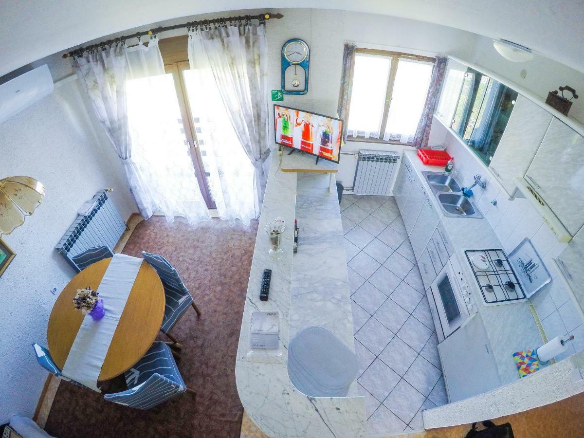 Cherry House Appartement Slunj Buitenkant foto