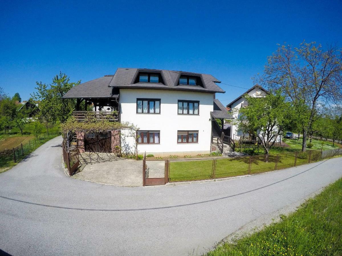 Cherry House Appartement Slunj Buitenkant foto